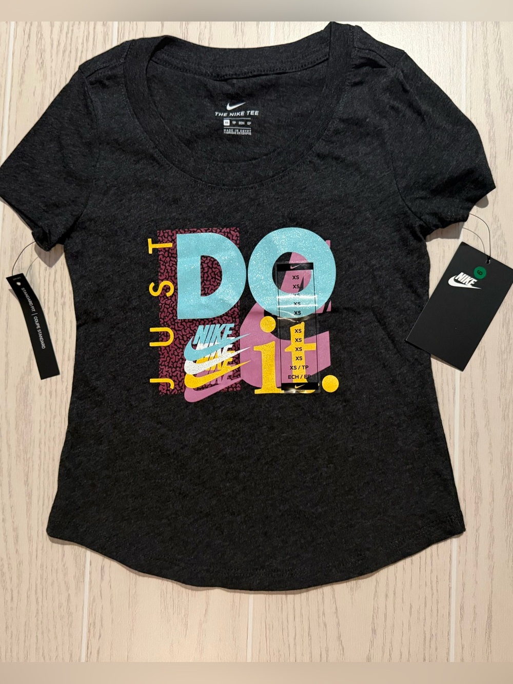 Nike Girls XS Just Do It Graphic Tee NWT